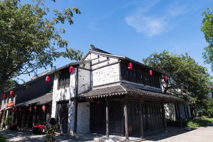 你认为上班的意义是什么？